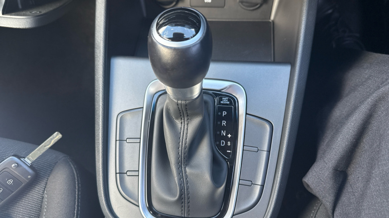 Hyundai Kona 1.6 GDi Hybrid SE Connect 5dr DCT Hybrid Hatchback